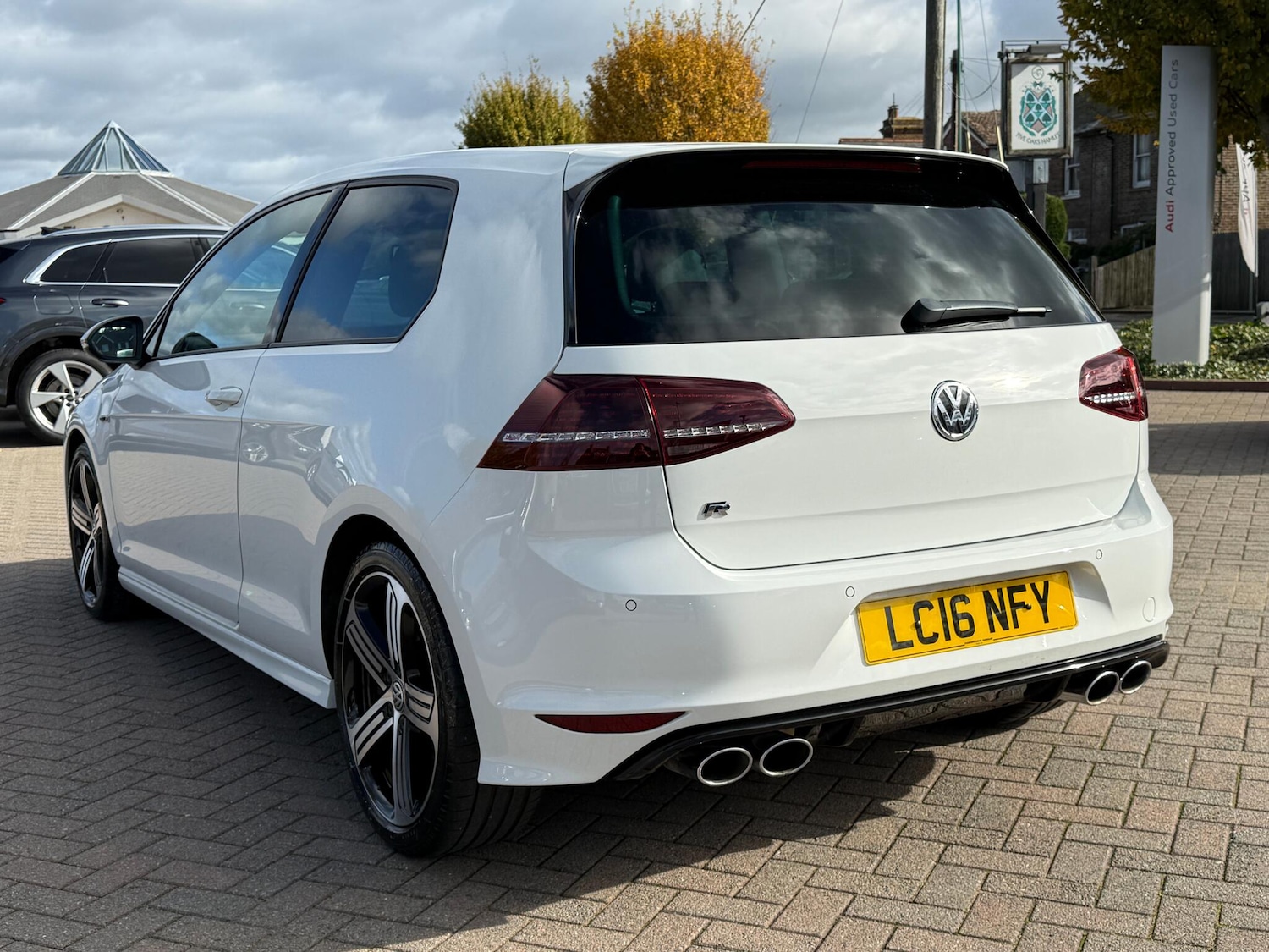 Used Volkswagen Golf 2016 for sale - 76389195: Photo 27