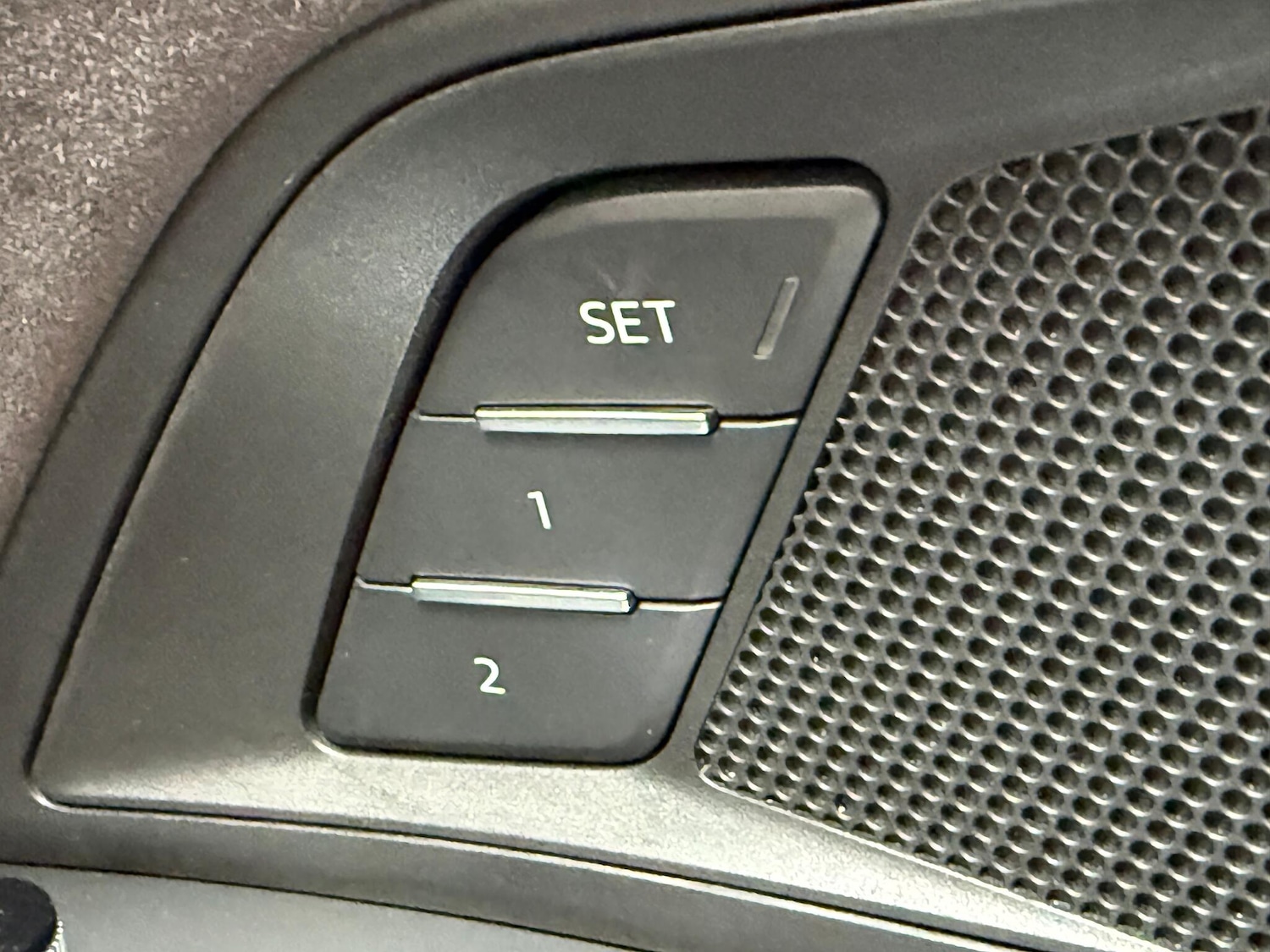 Used Audi RS e-tron GT 2023 for sale - 76942620: Photo 12