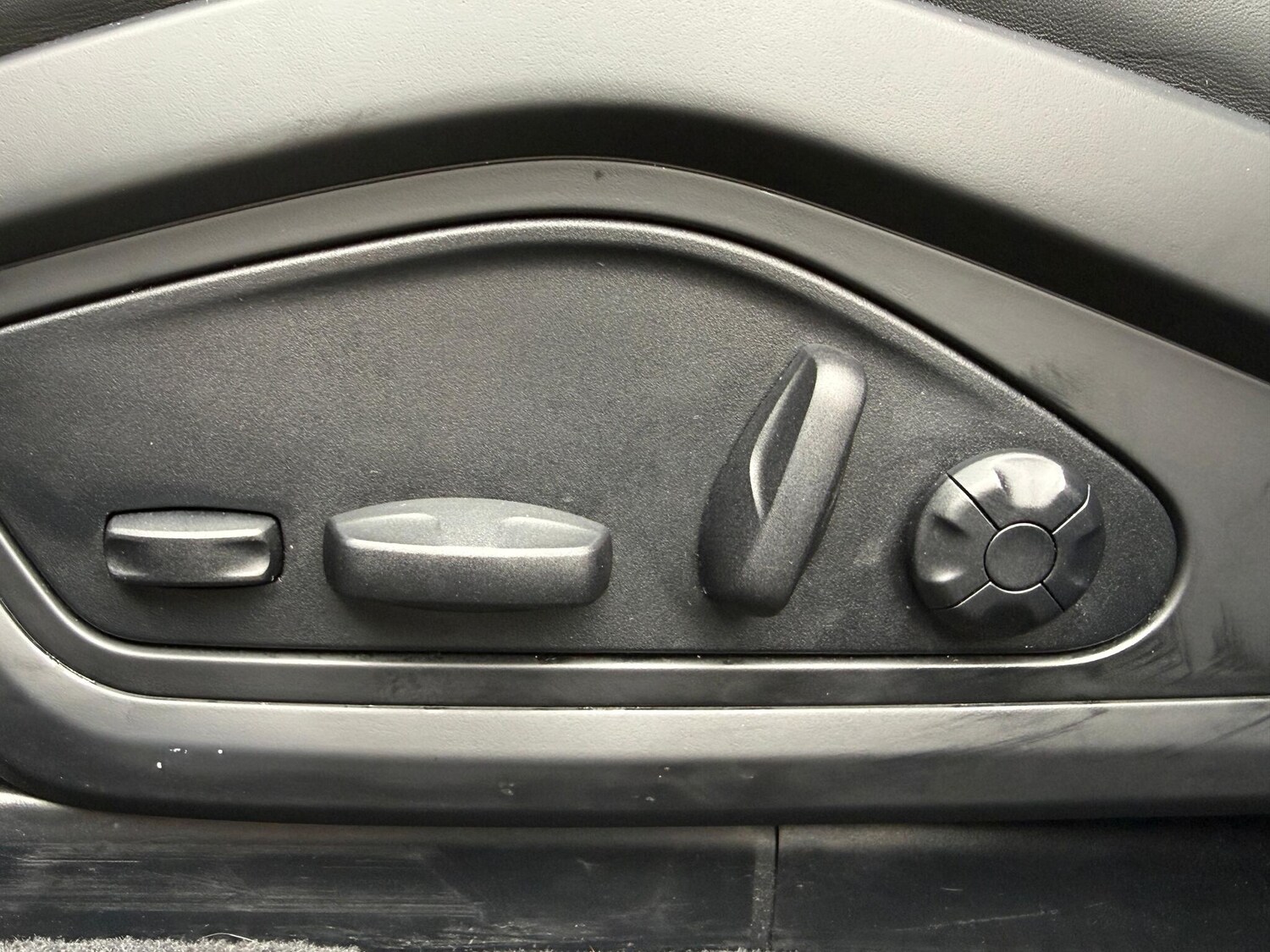 Used Audi RS e-tron GT 2023 for sale - 76942620: Photo 13