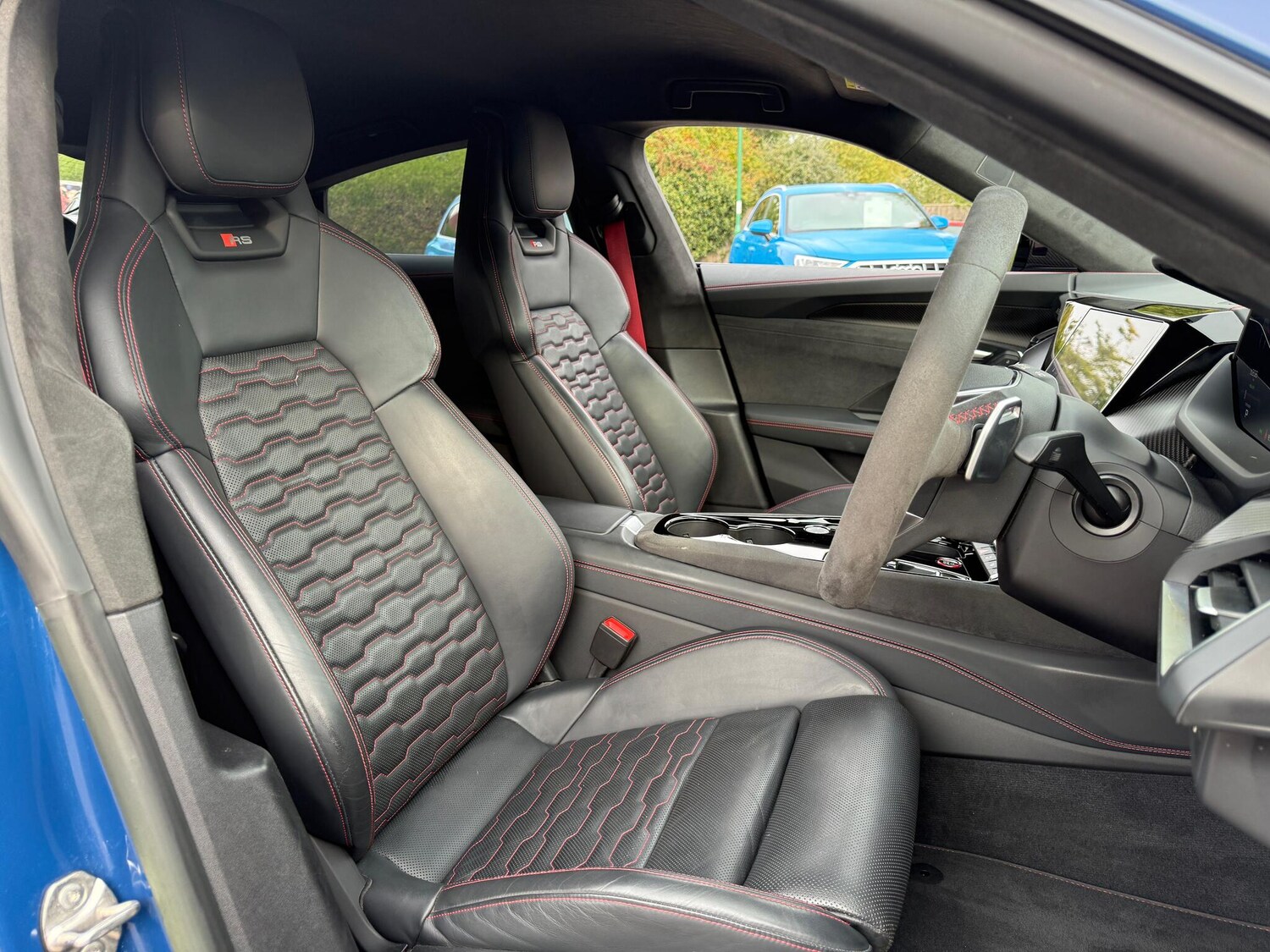 Used Audi RS e-tron GT 2023 for sale - 76942620: Photo 31