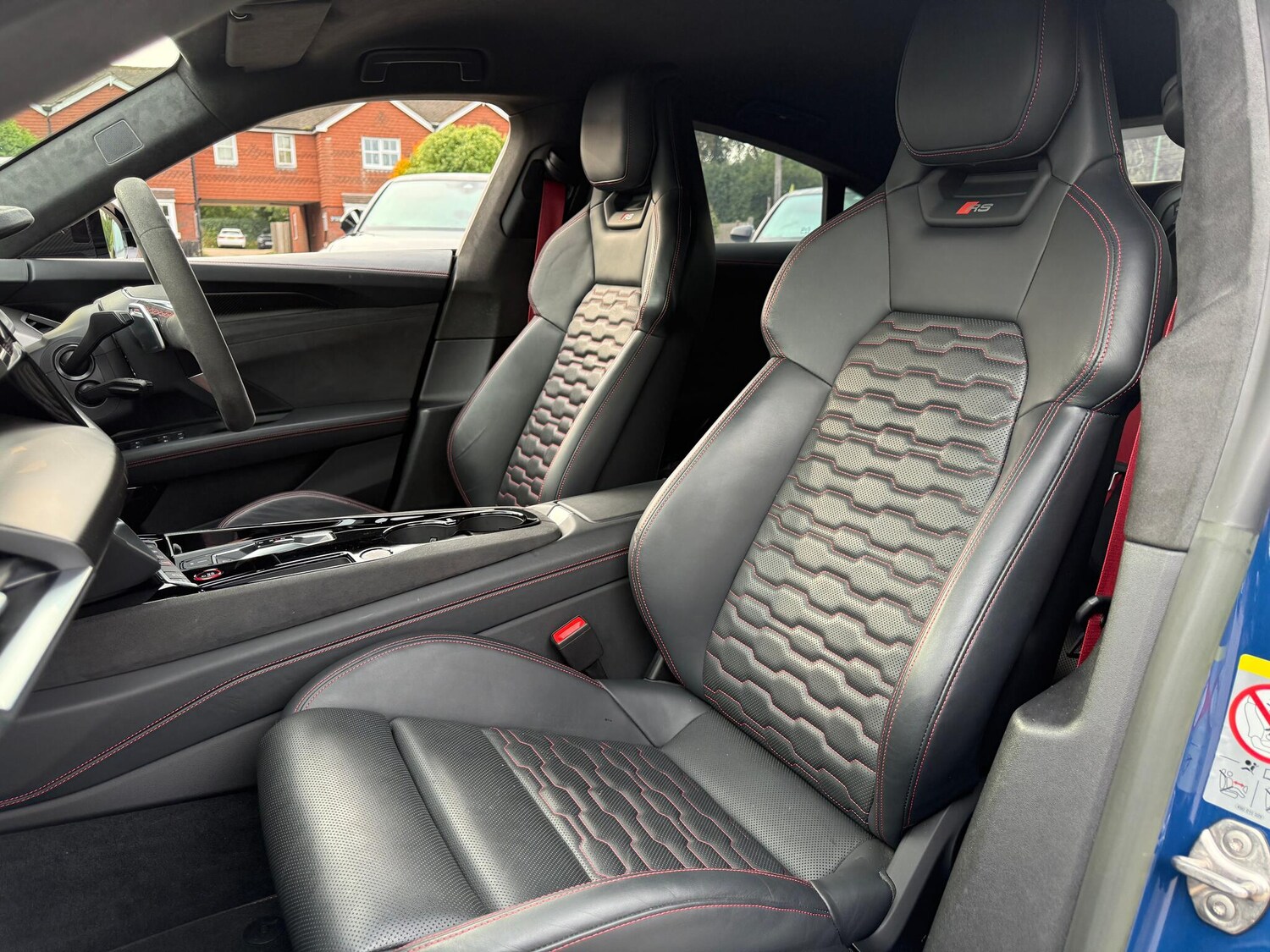 Used Audi RS e-tron GT 2023 for sale - 76942620: Photo 34