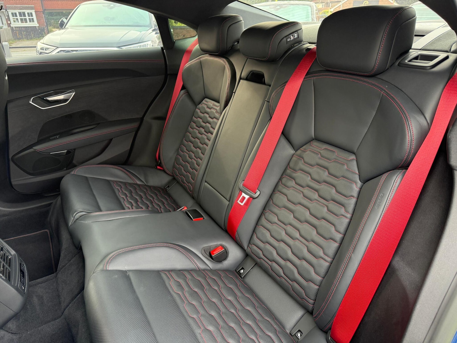 Used Audi RS e-tron GT 2023 for sale - 76942620: Photo 49