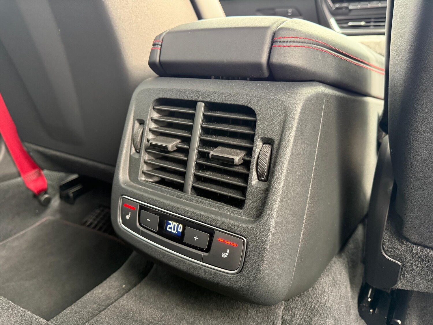 Used Audi RS e-tron GT 2023 for sale - 76942620: Photo 54