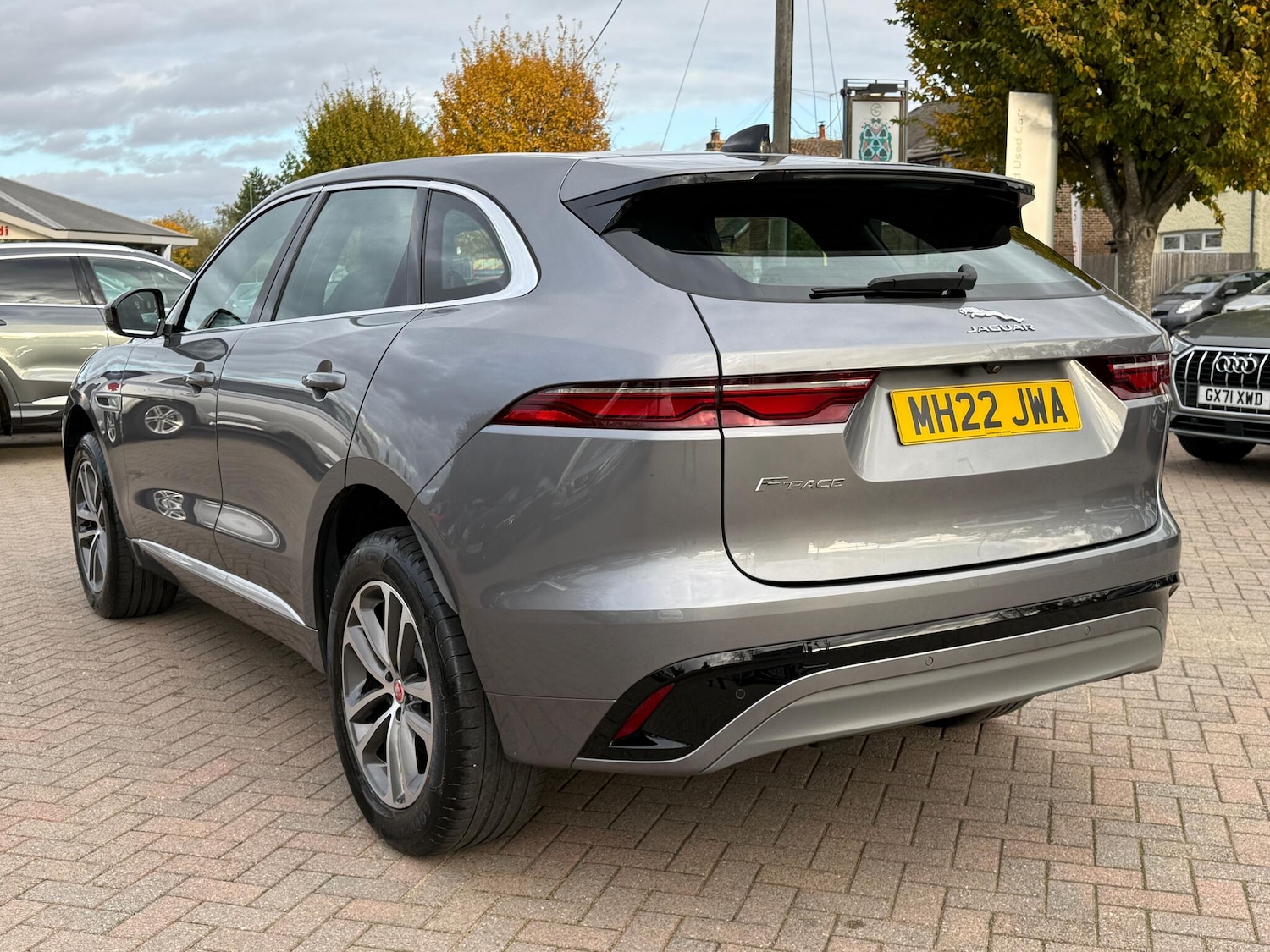 Used Jaguar F-Pace 2022 for sale - 76398423: Photo 30
