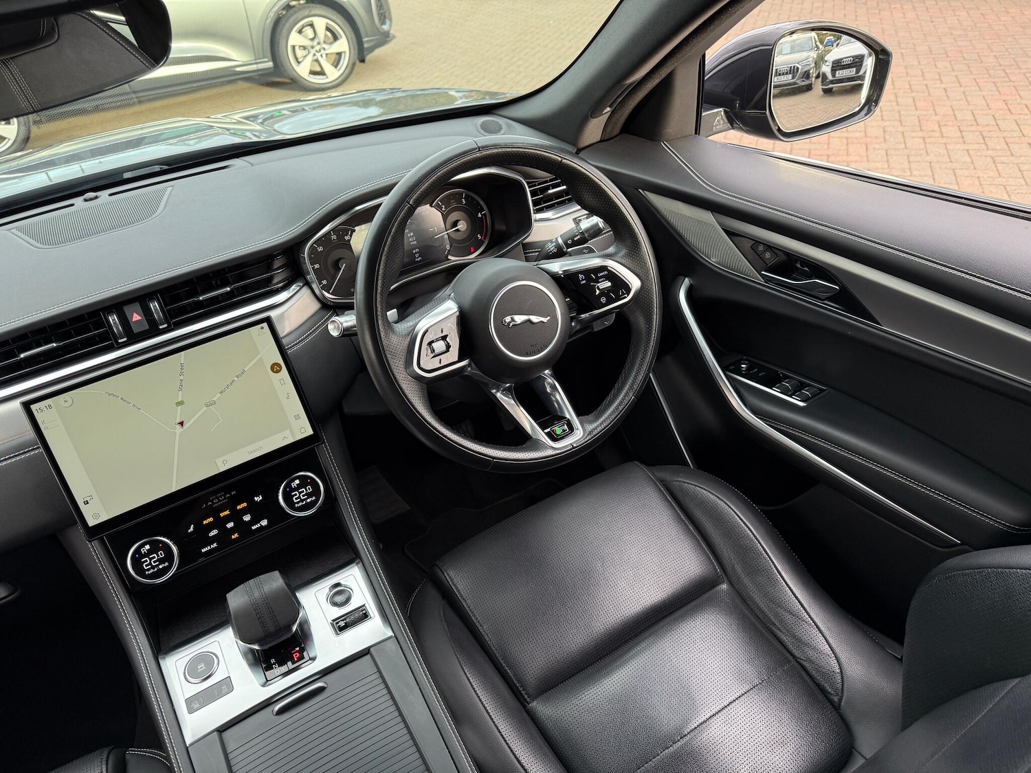 Used Jaguar F-Pace 2022 for sale - 76398423: Photo 38