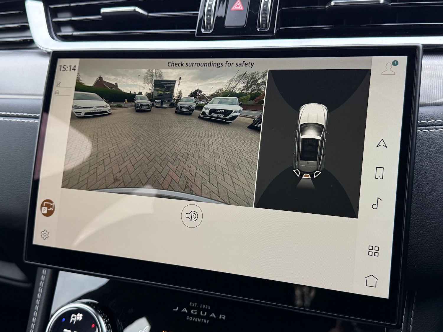 Used Jaguar F-Pace 2022 for sale - 76398423: Photo 4