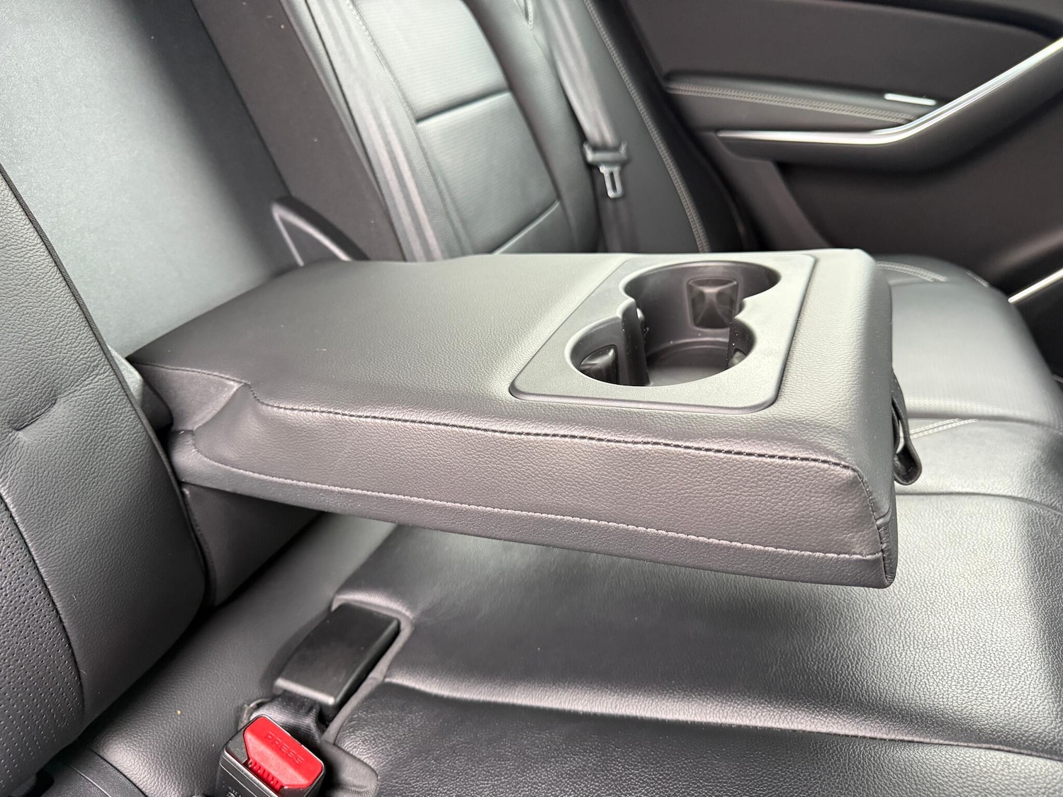 Used Jaguar F-Pace 2022 for sale - 76398423: Photo 42