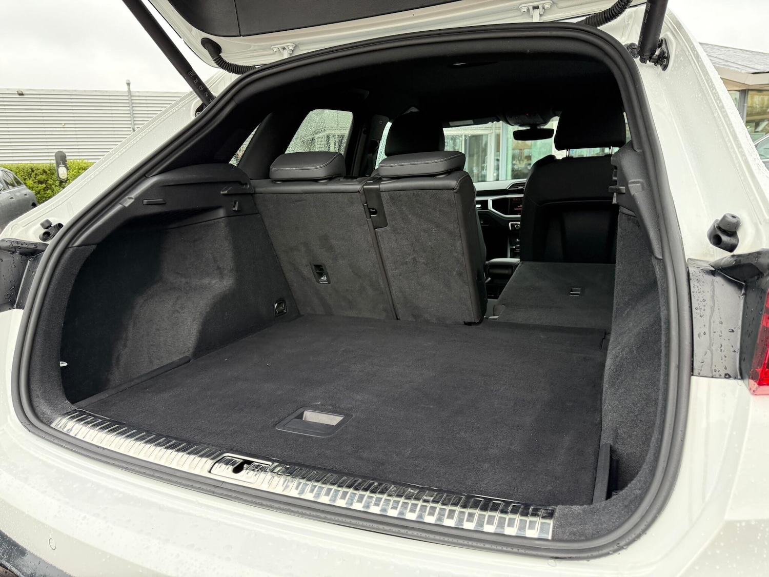 Used Audi Q3 2022 for sale - 77291990: Photo 33