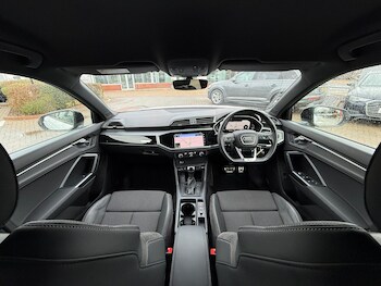 Used Audi Q3 2022 for sale - 77291990: Photo