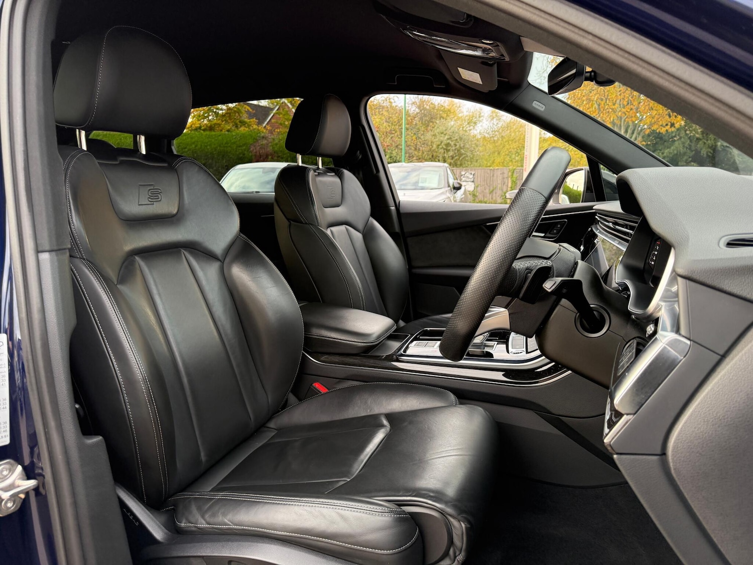 Used Audi Q7 2022 for sale - 76398017: Photo 27