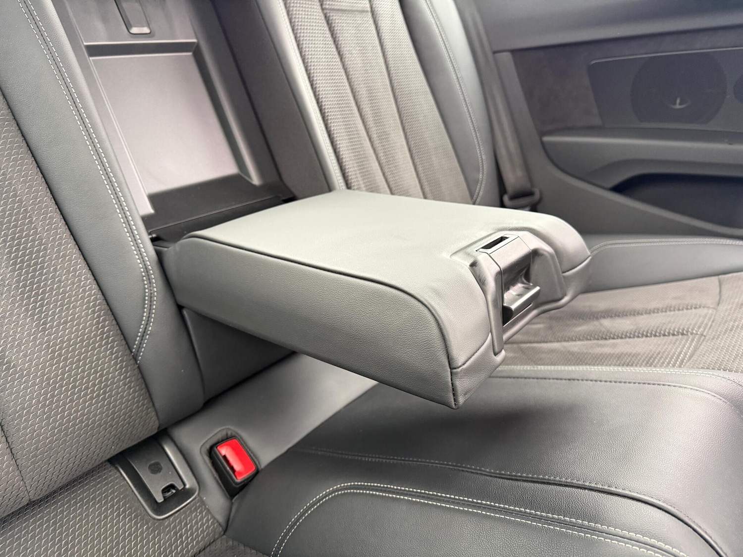 Used Audi A5 2018 for sale - 76456828: Photo 44