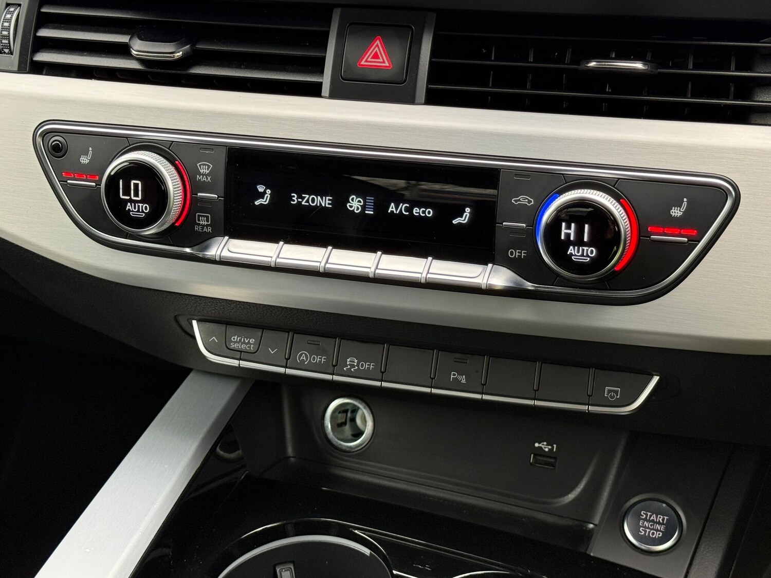 Used Audi A4 2023 for sale - 77345523: Photo 12