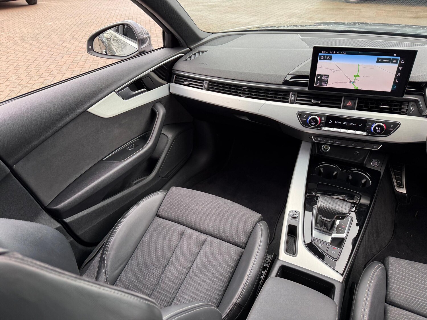 Used Audi A4 2023 for sale - 77345523: Photo 35