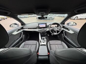 Used Audi A4 2023 for sale - 77345523: Photo