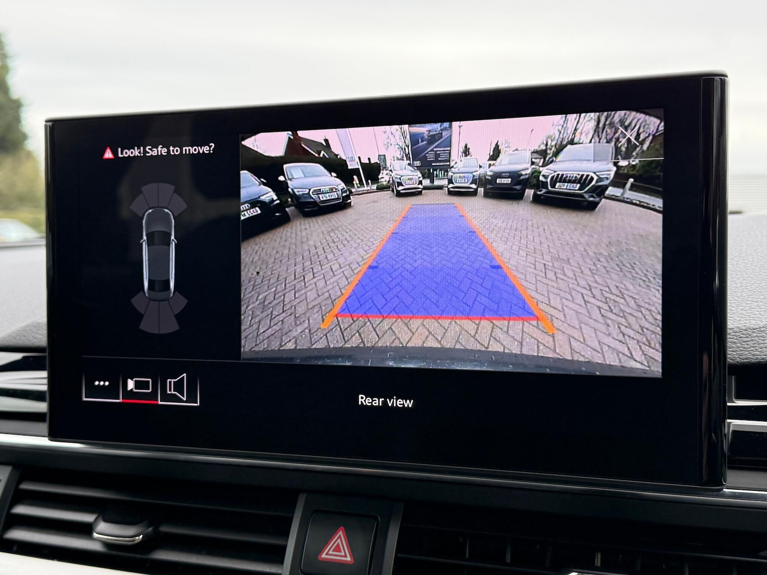 Used Audi A4 2023 for sale - 77345523: Photo 4