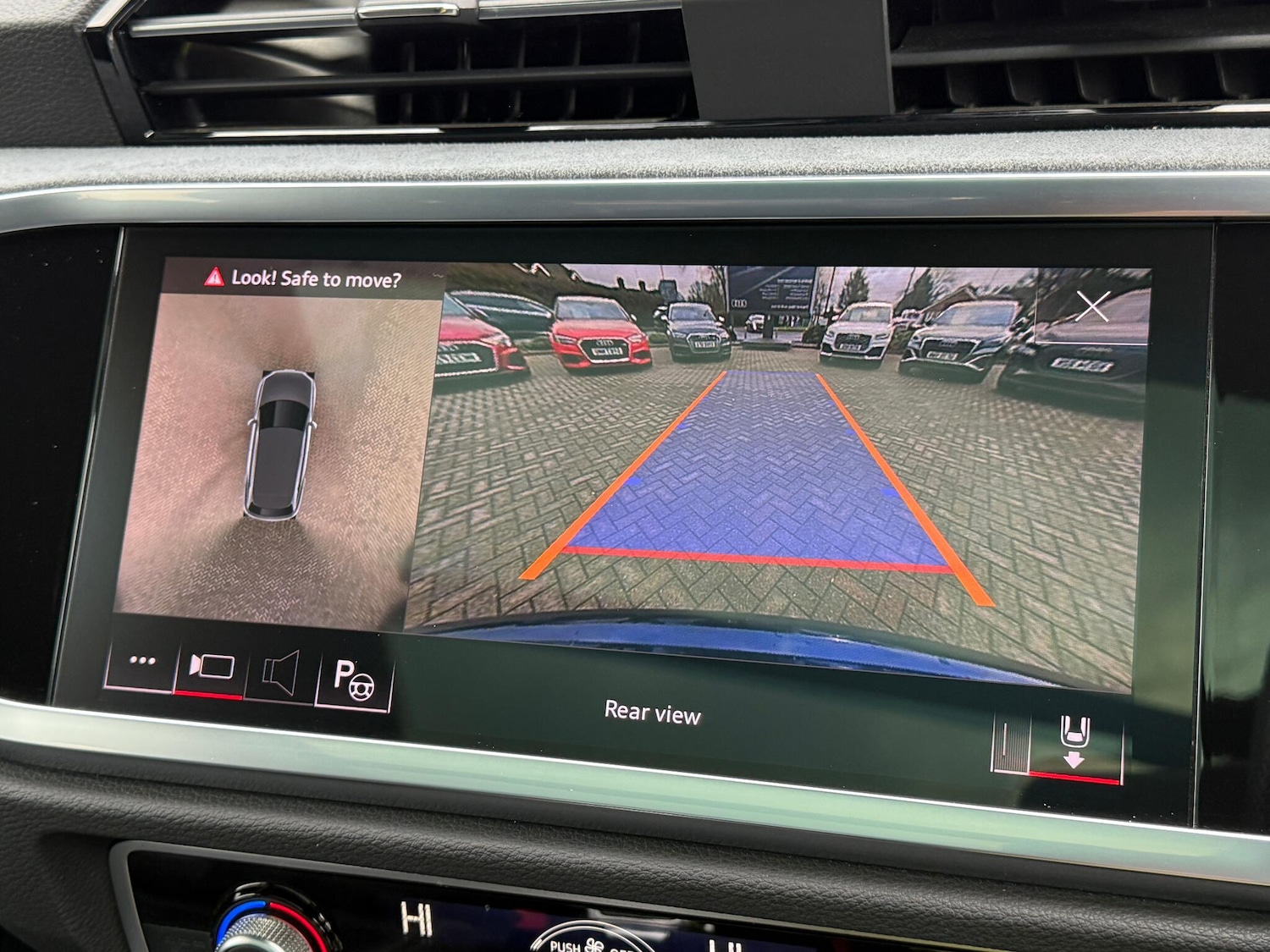 Used Audi Q3 2021 for sale - 77156457: Photo 5