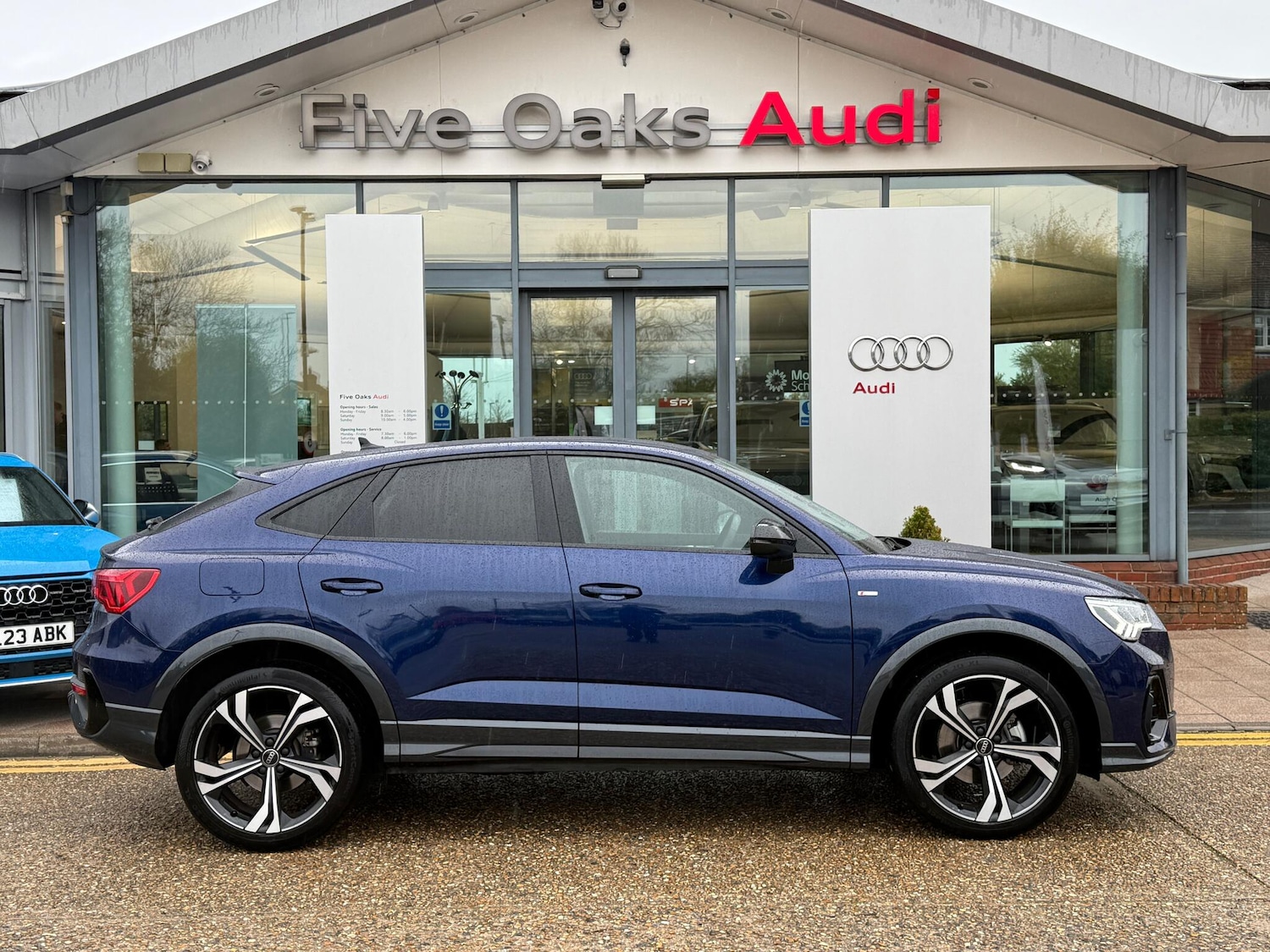 Used Audi Q3 2024 for sale - 76409006: Photo 2