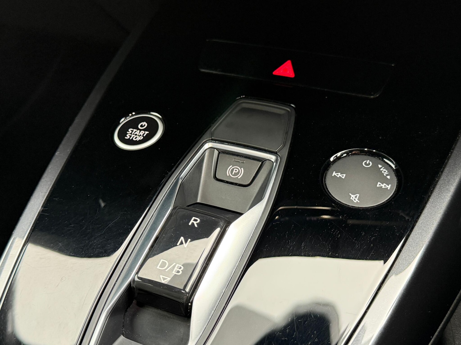 Used Audi Q4 e-tron 2021 for sale - 77290420: Photo 40