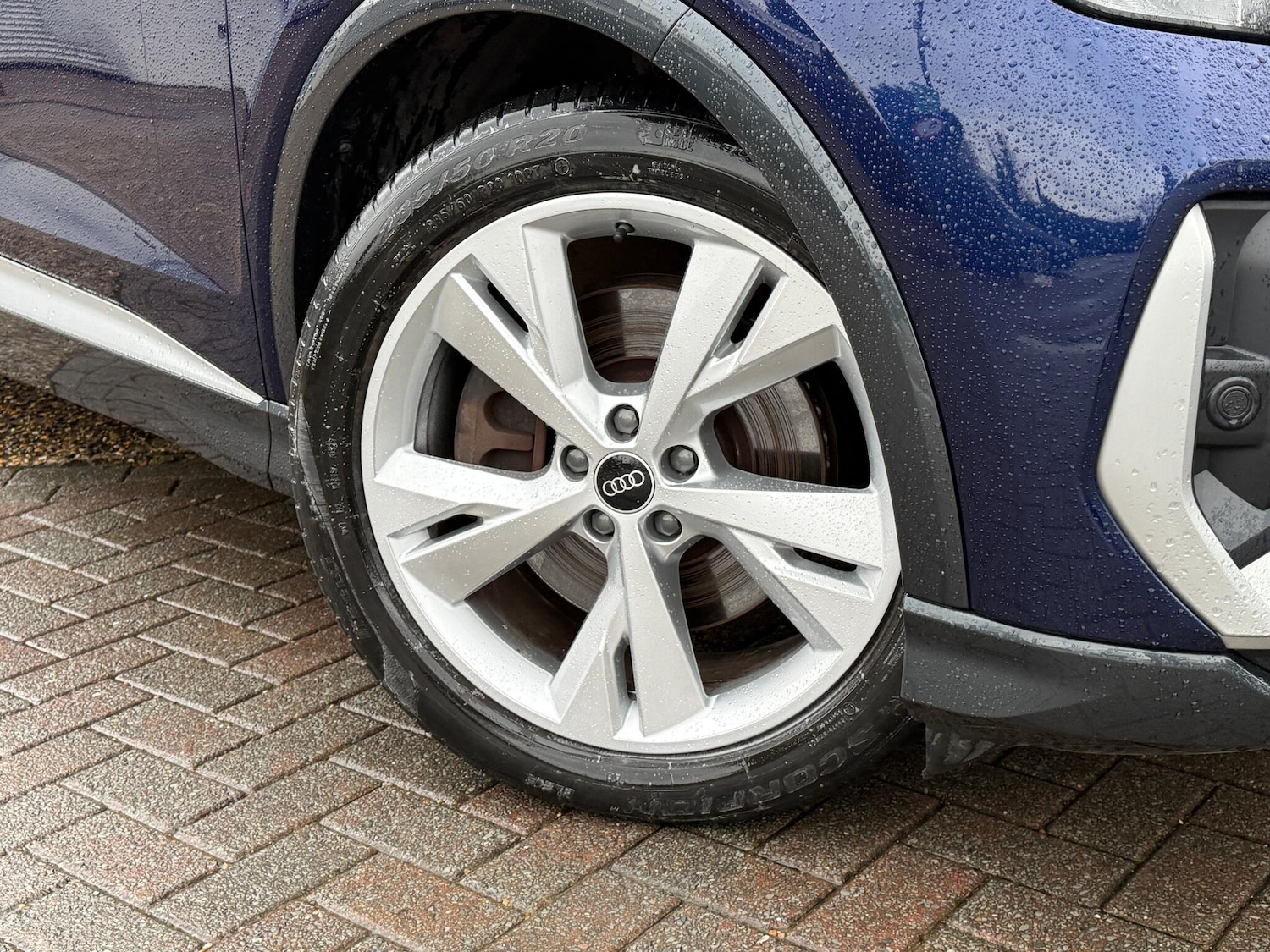 Used Audi Q4 e-tron 2021 for sale - 77290420: Photo 6