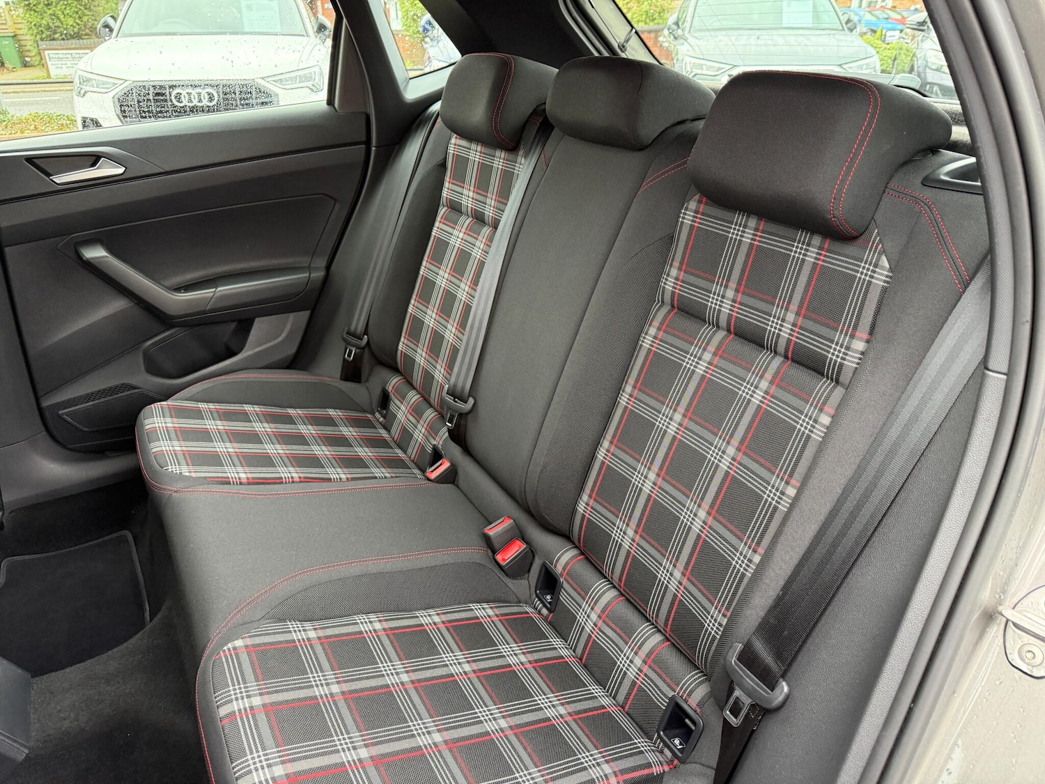 Used Volkswagen Polo 2020 for sale - 77412012: Photo 40