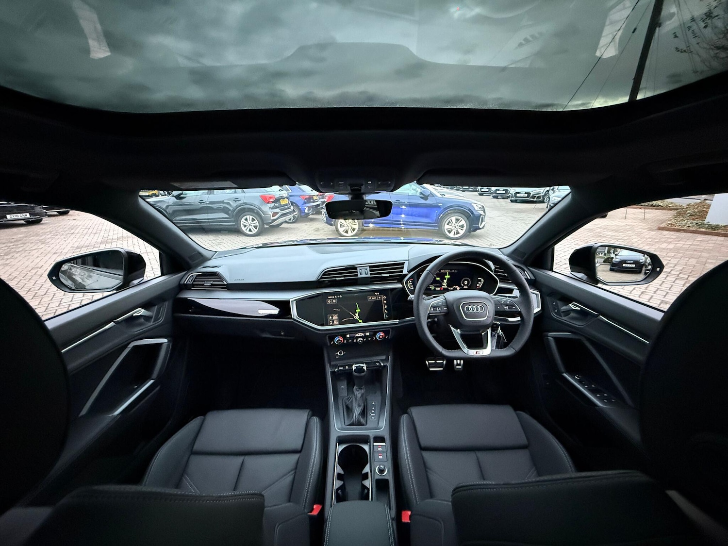 Used Audi Q3 2025 for sale - 77040139: Photo 3