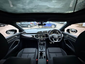 Used Audi Q3 2025 for sale - 77040139: Photo