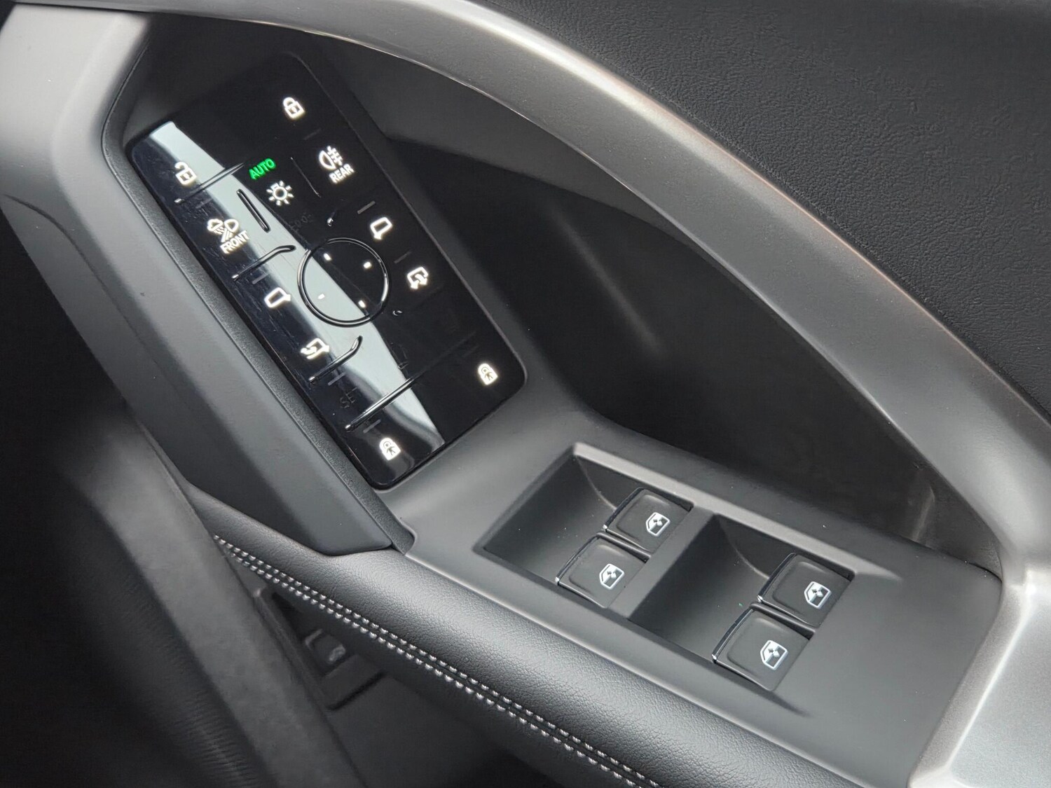 Used Audi Q5 2025 for sale - 77646376: Photo 17