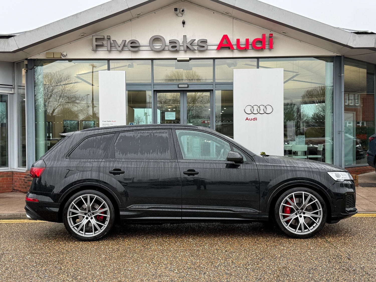 Used Audi Q7 2023 for sale - 77469176: Photo 2