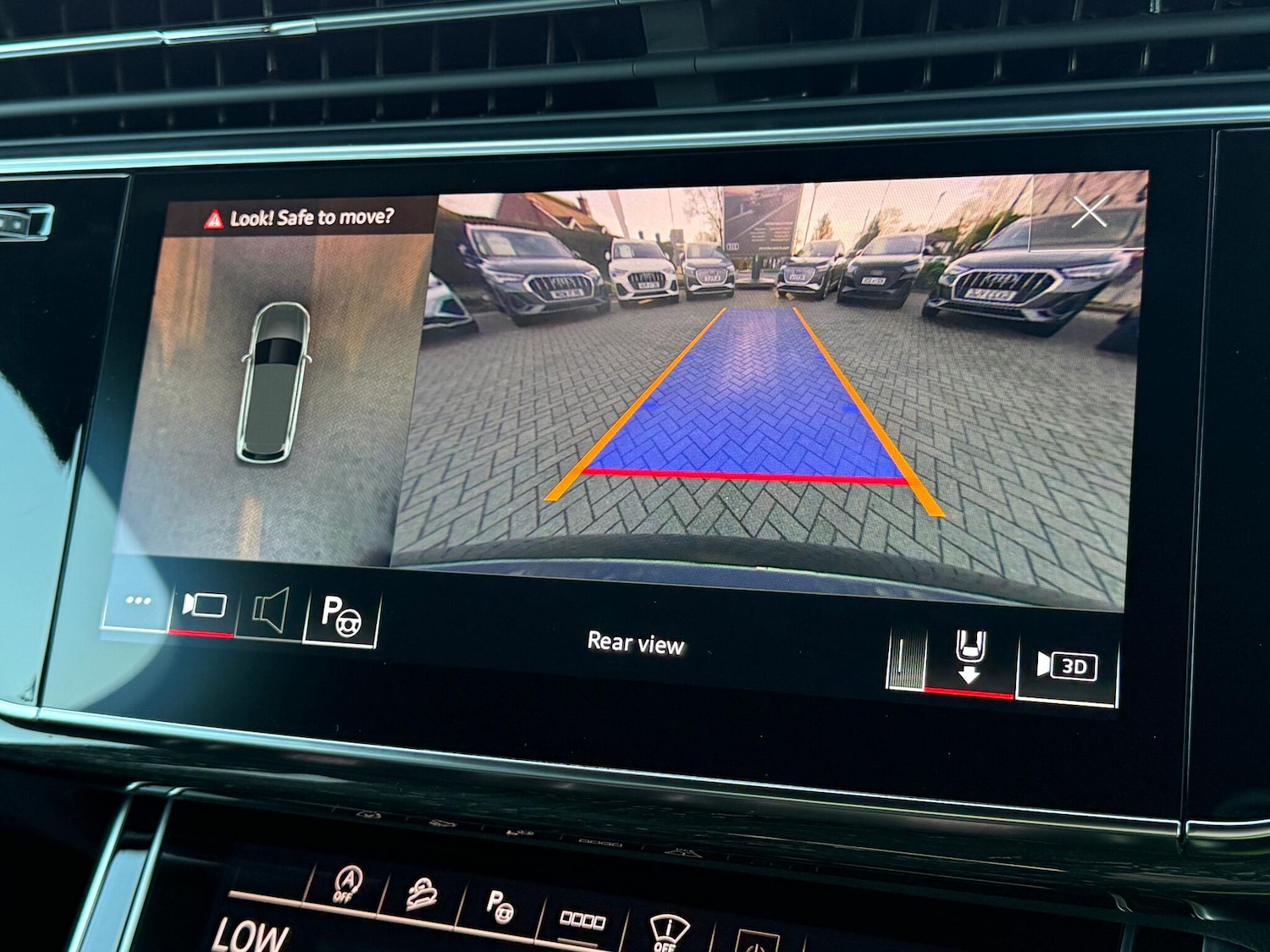 Used Audi Q7 2023 for sale - 77469176: Photo 4