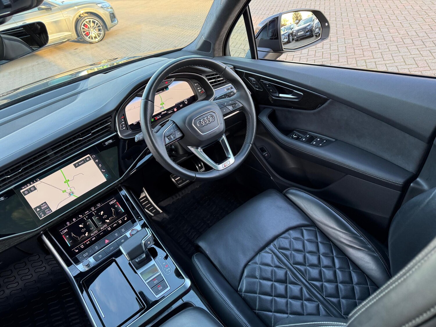 Used Audi Q7 2023 for sale - 77469176: Photo 51