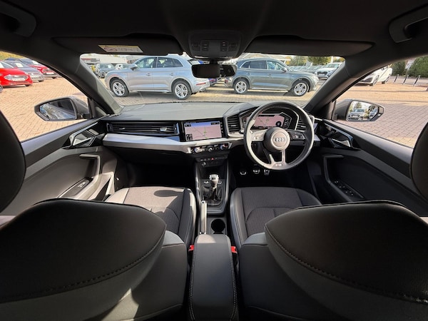 Used Audi A1 2023 for sale - 76337086: Photo 3