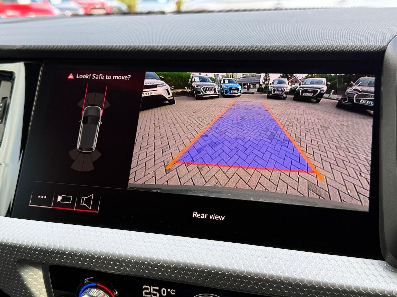 Used Audi A1 2023 for sale - 76337086: Photo 4