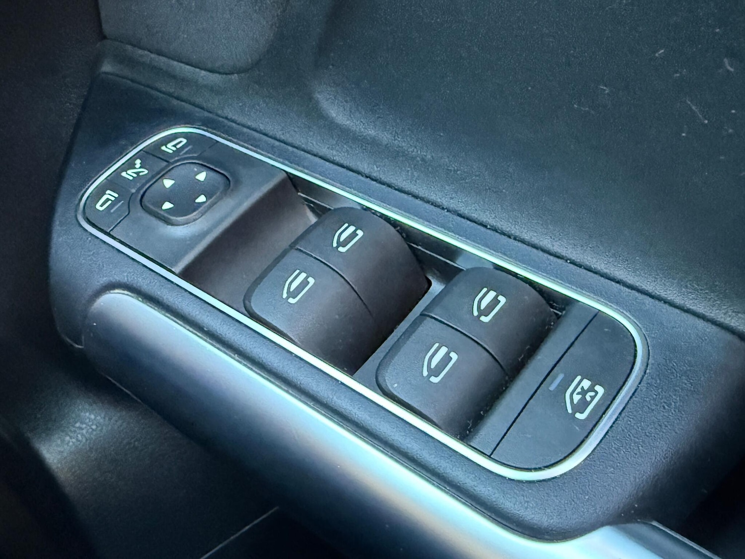 Used Mercedes-Benz GLA 2020 for sale - 76596936: Photo 20