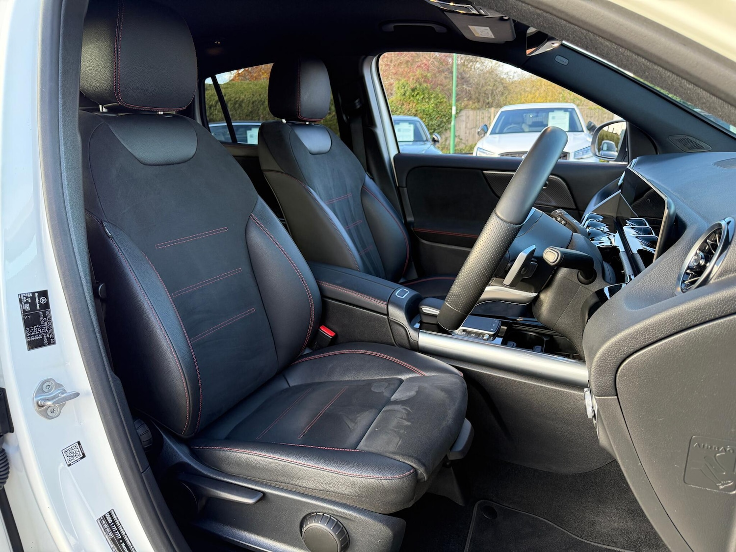 Used Mercedes-Benz GLA 2020 for sale - 76596936: Photo 28