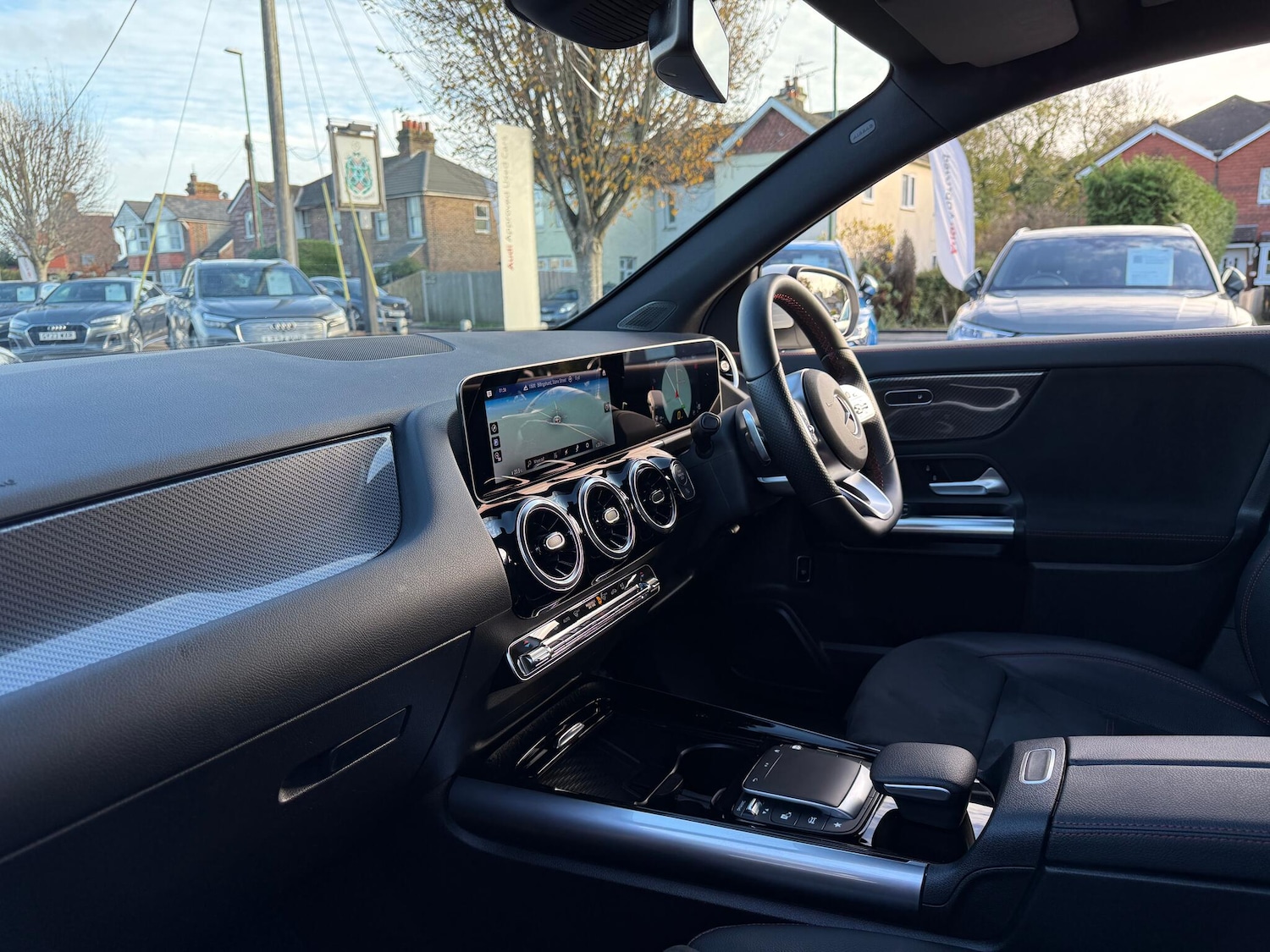 Used Mercedes-Benz GLA 2020 for sale - 76596936: Photo 30