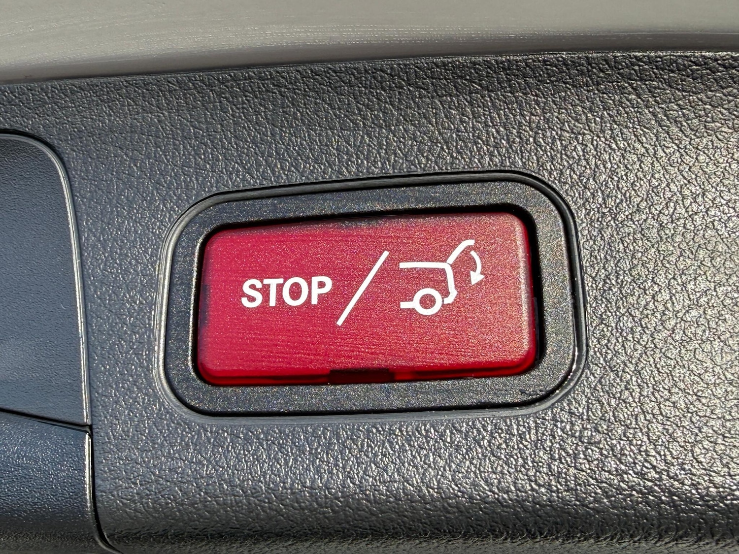 Used Mercedes-Benz GLA 2020 for sale - 76596936: Photo 37