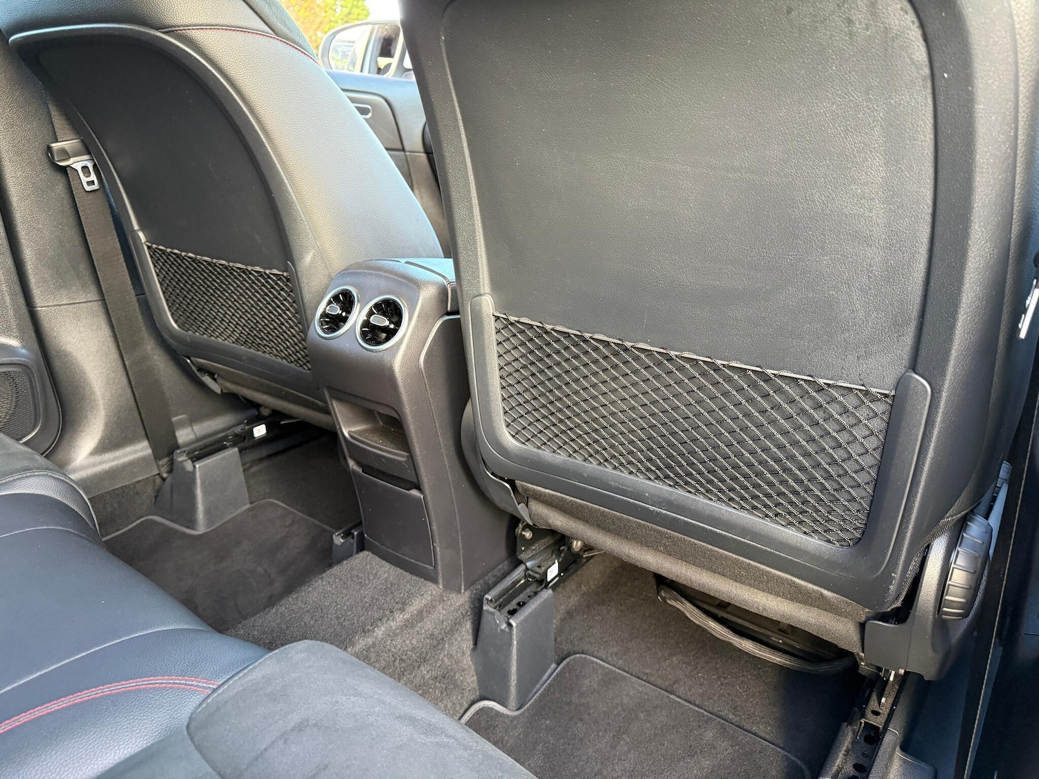 Used Mercedes-Benz GLA 2020 for sale - 76596936: Photo 46