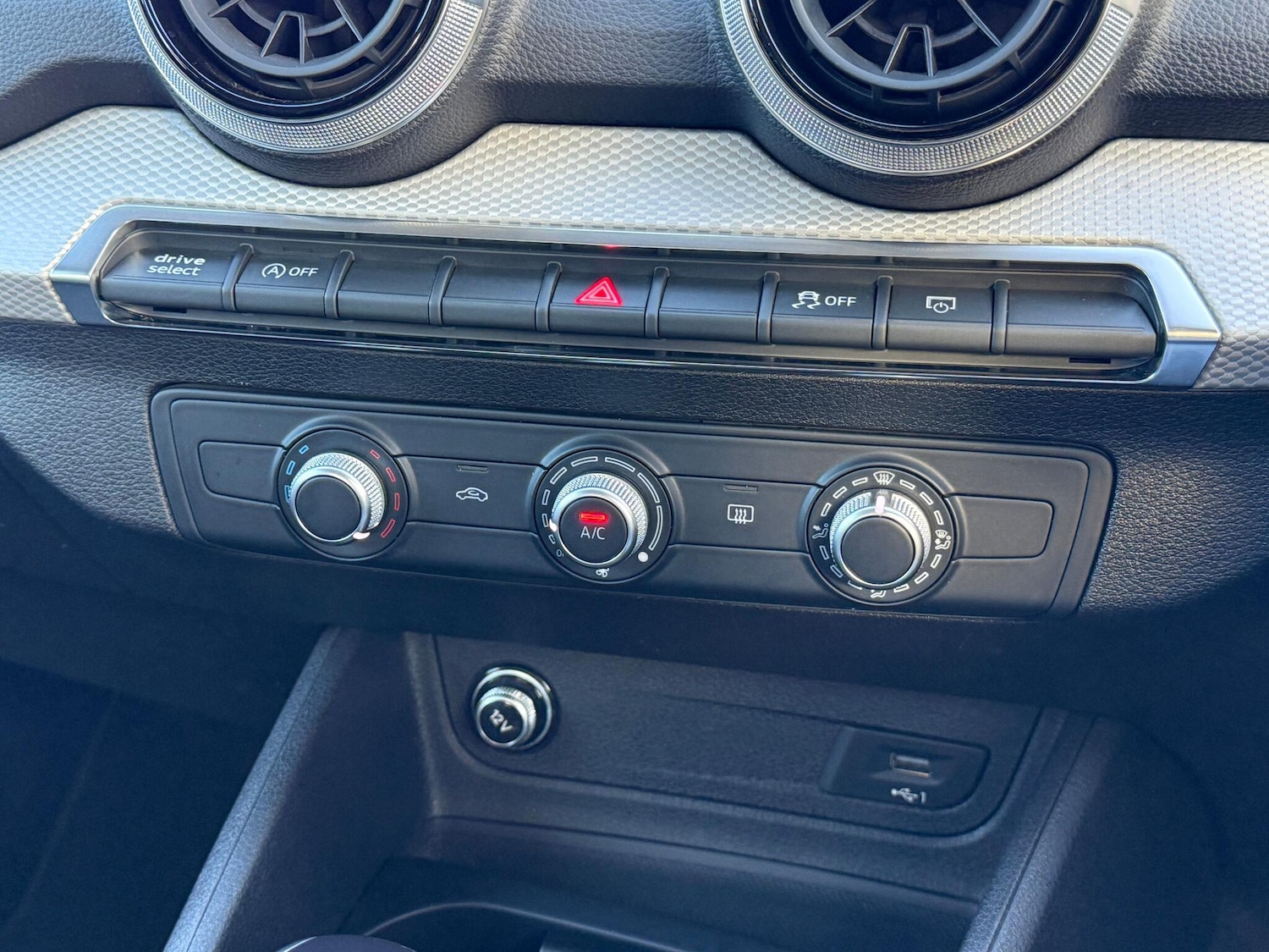 Used Audi Q2 2021 for sale - 76898702: Photo 12