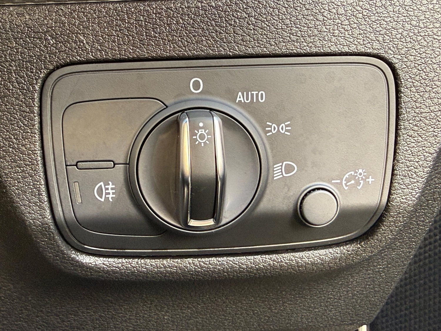 Used Audi Q2 2021 for sale - 76898702: Photo 17