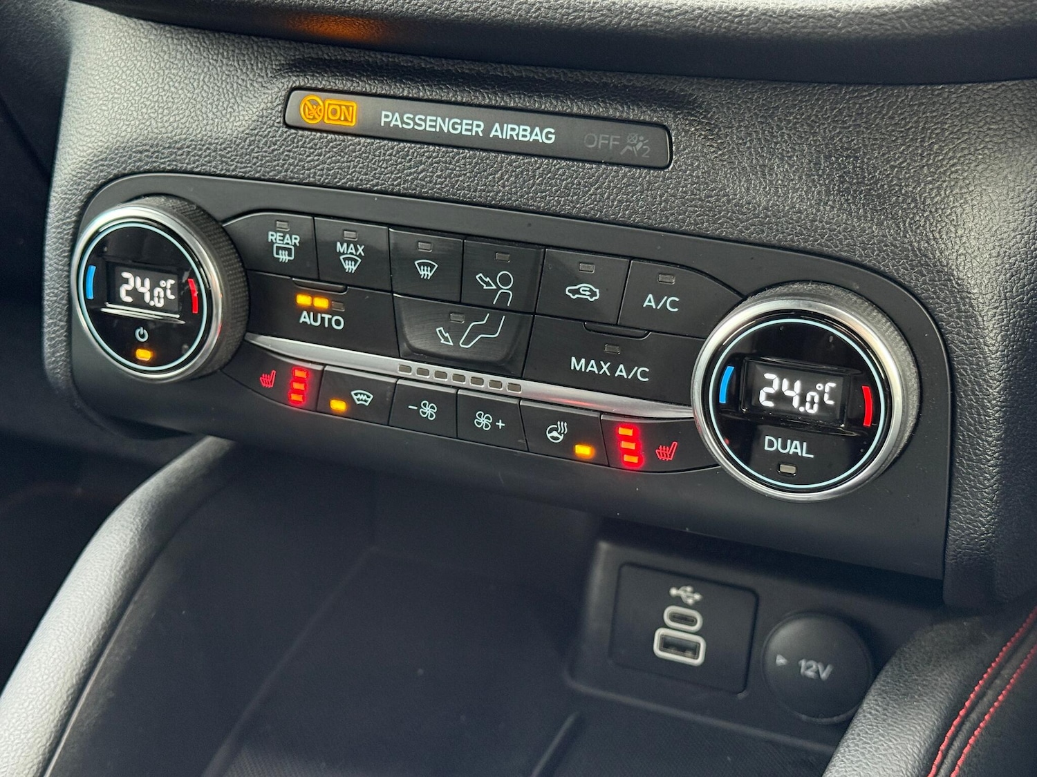 Used Ford Kuga 2022 for sale - 76549439: Photo 15