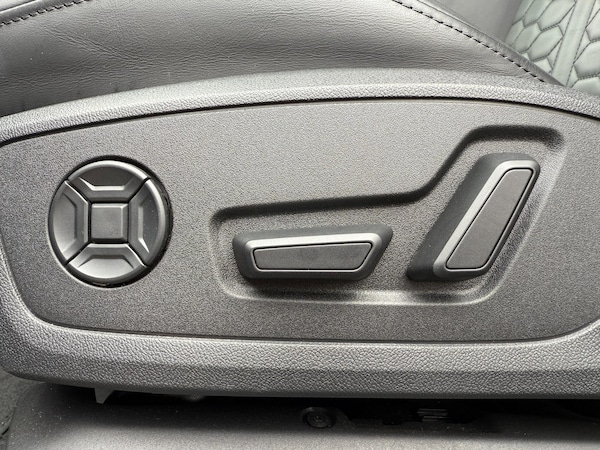 Used Audi RS Q3 2023 for sale - 75670913: Photo 31