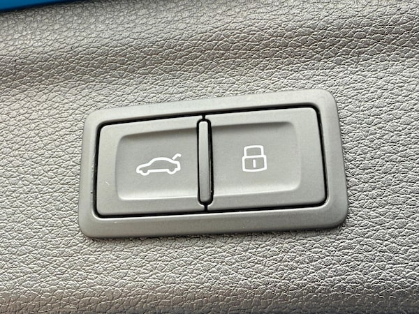 Used Audi RS Q3 2023 for sale - 75670913: Photo 35