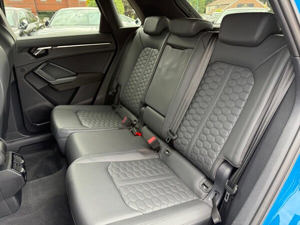Used Audi RS Q3 2023 for sale - 75670913: Photo 40