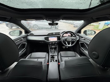 Used Audi Q3 2023 for sale - 75927496: Photo