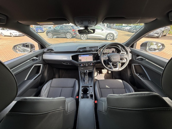 Used Audi Q3 2023 for sale - 75809092: Photo 3
