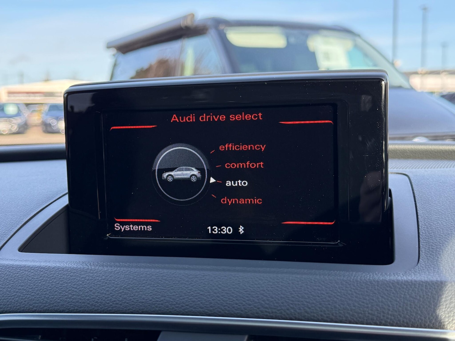 Used Audi Q3 2018 for sale - 77144292: Photo 10