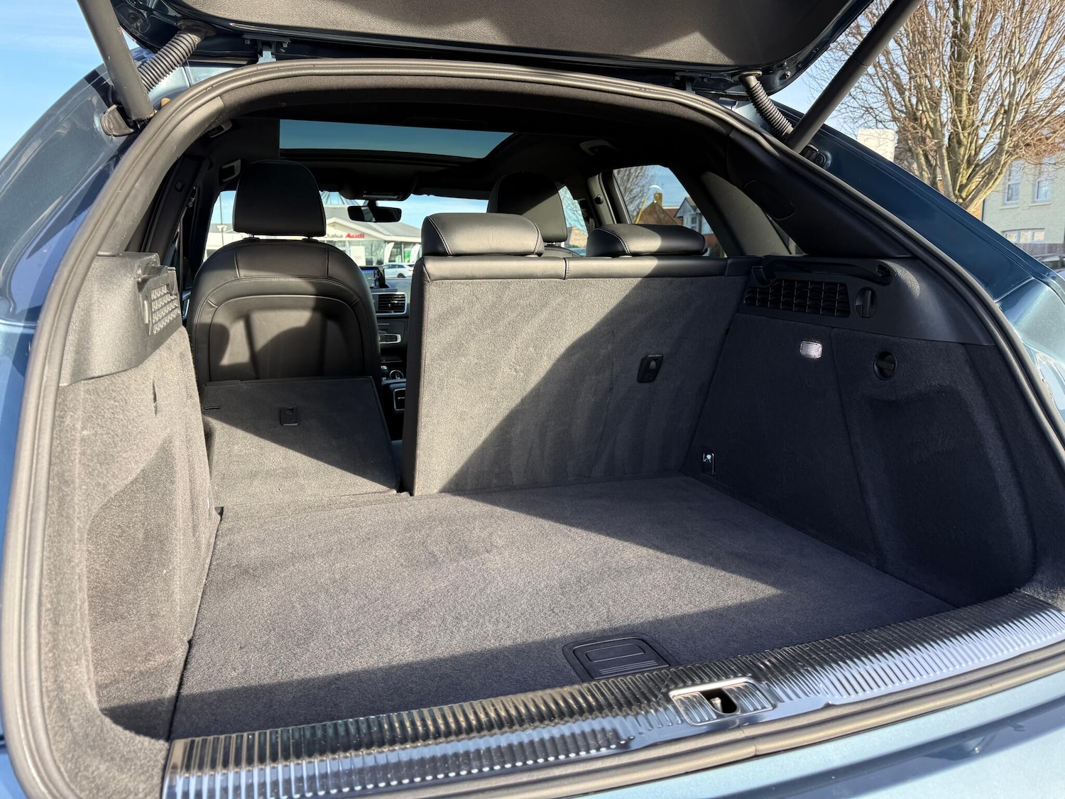 Used Audi Q3 2018 for sale - 77144292: Photo 36