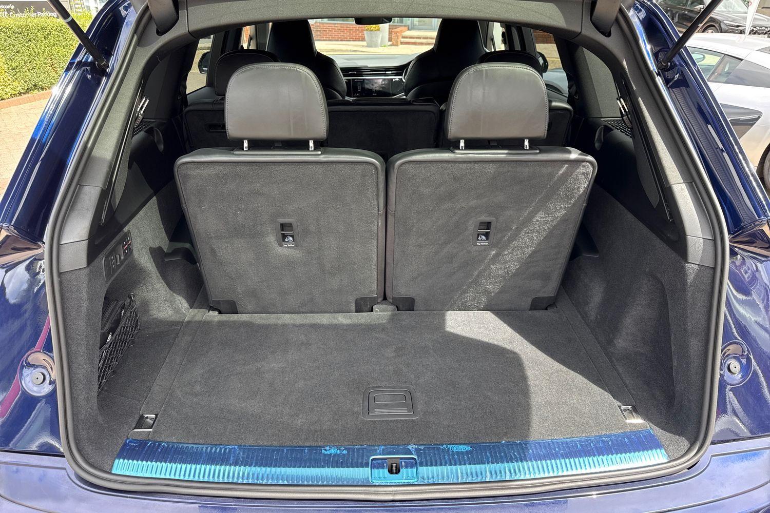 Used Audi Q7 2022 for sale - 76560950: Photo 35