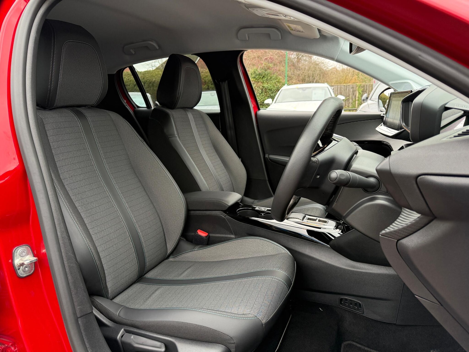 Used Peugeot E-208 2023 for sale - 76865359: Photo 23