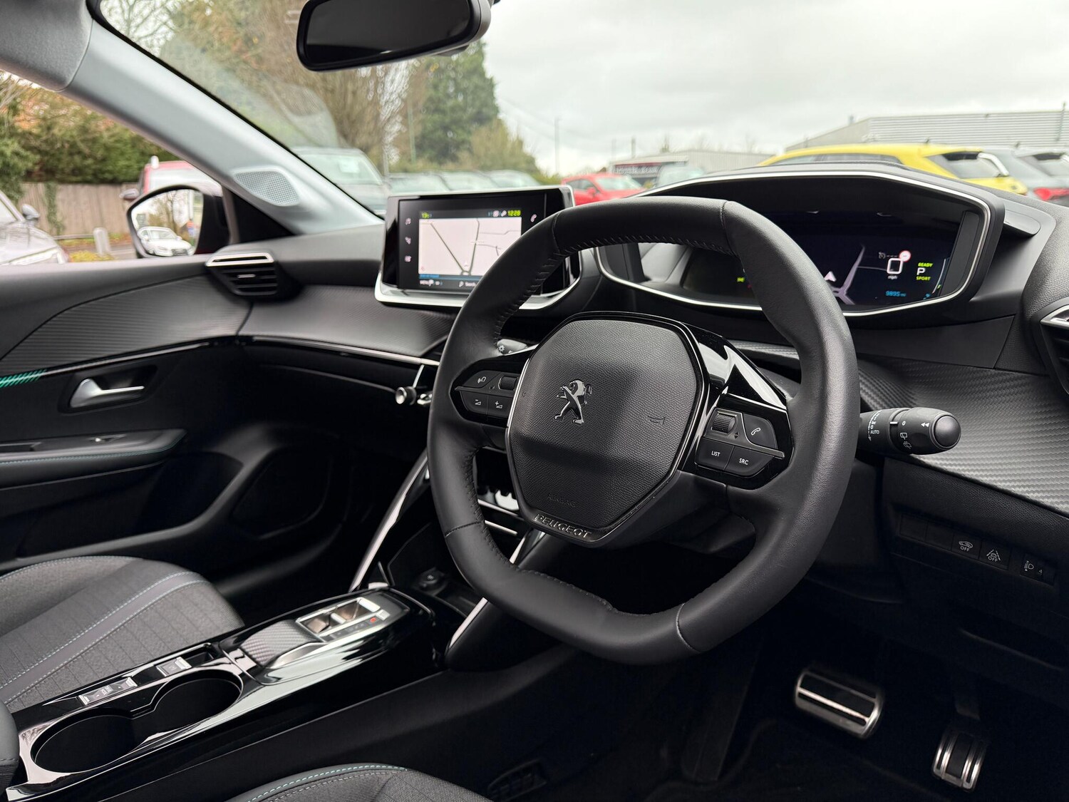 Used Peugeot E-208 2023 for sale - 76865359: Photo 24